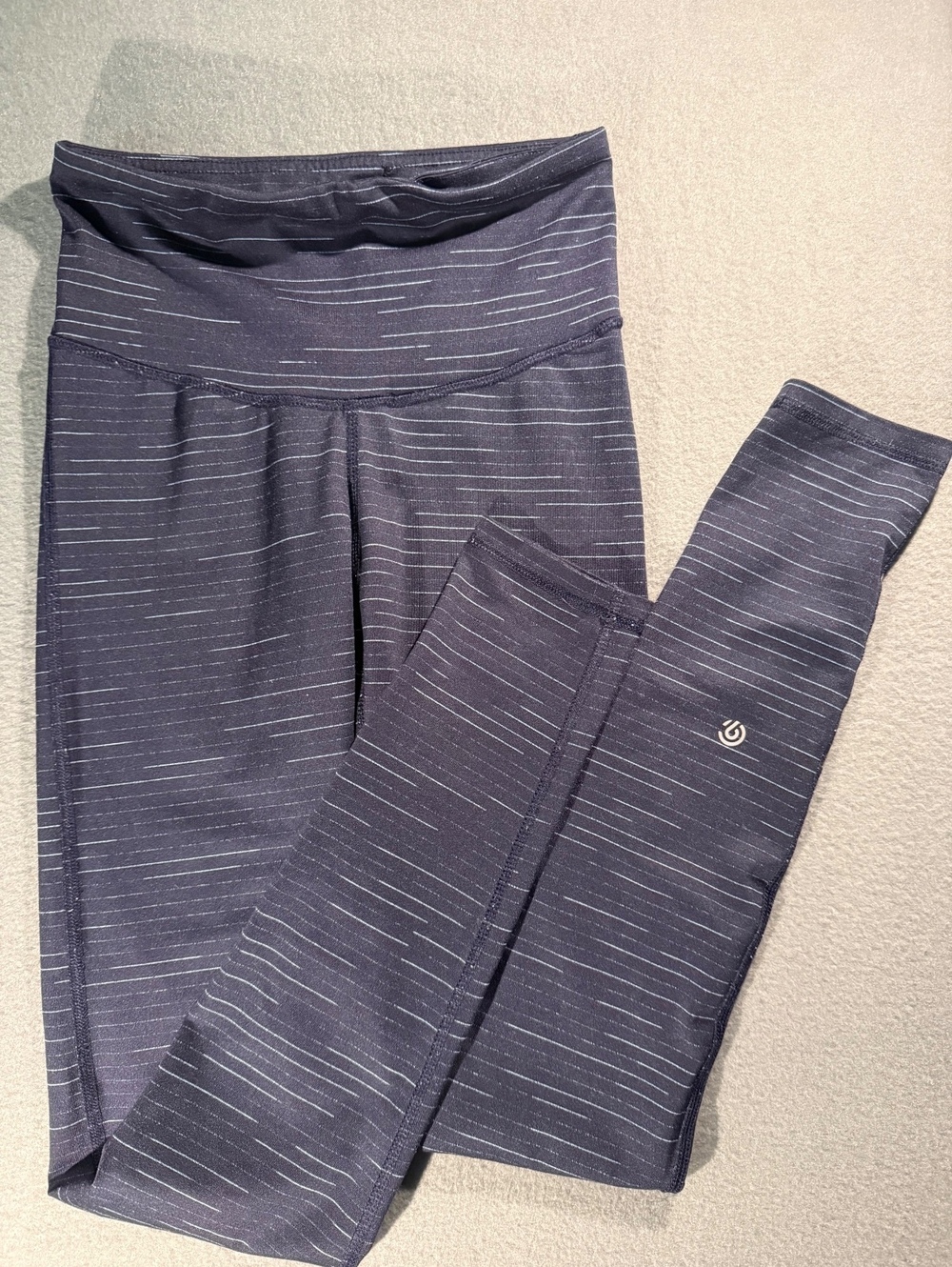 Champion Women's XS Navy Blue Athletic Leggings with White Line Pattern